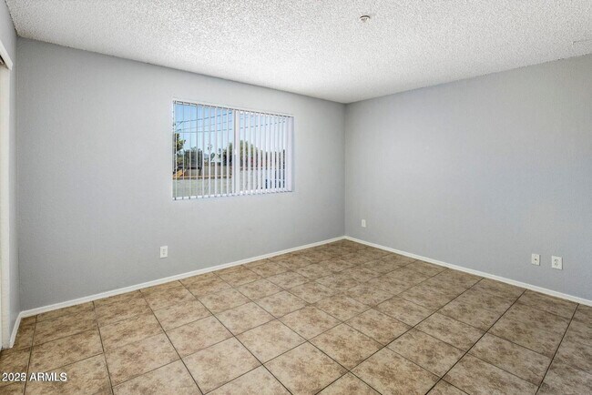 Building Photo - 3823 N 23rd Dr