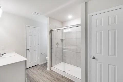 Building Photo - 700 Forestdale Ct