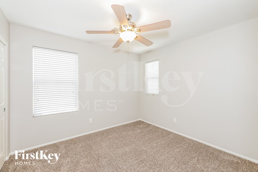Building Photo - 9809 Dryden Ct