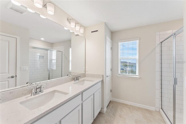 Building Photo - 2326 Vision St