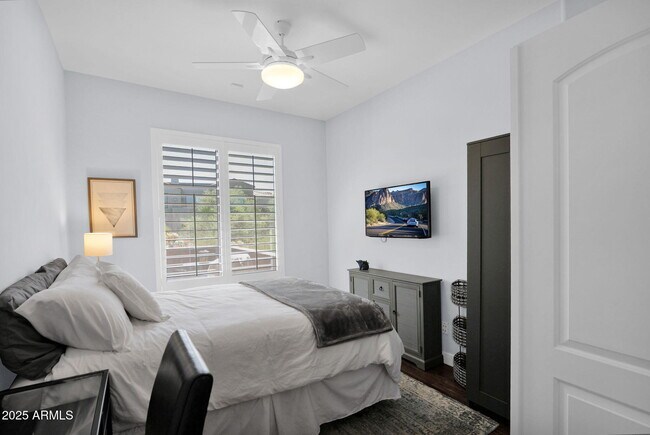 Building Photo - 19550 N Grayhawk Dr