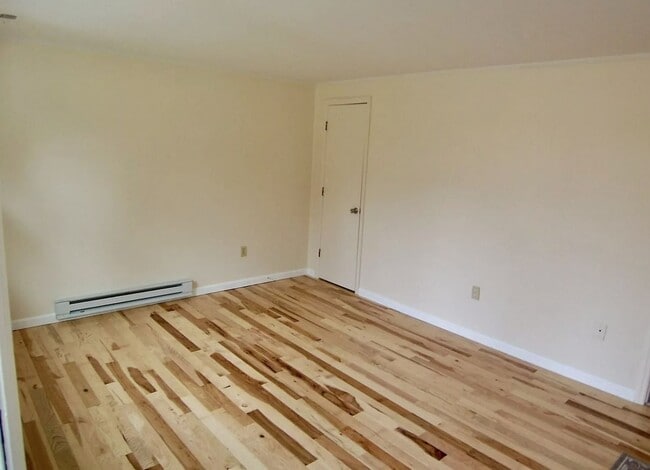 Building Photo - Charming 3 Bedroom in Christiansburg, VA