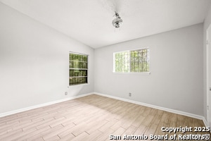 Building Photo - 5030 Vlg Crst Dr