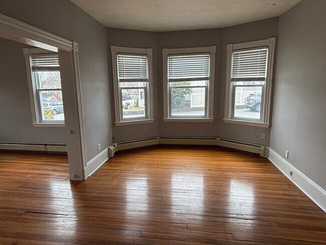 Building Photo - 179 Tremont St