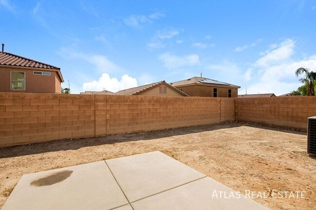 Building Photo - 6432 Casamar St