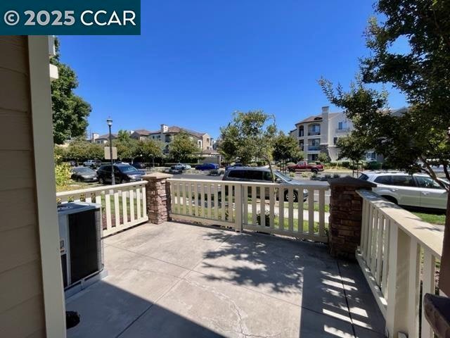 Building Photo - 1411 Arianna Ln