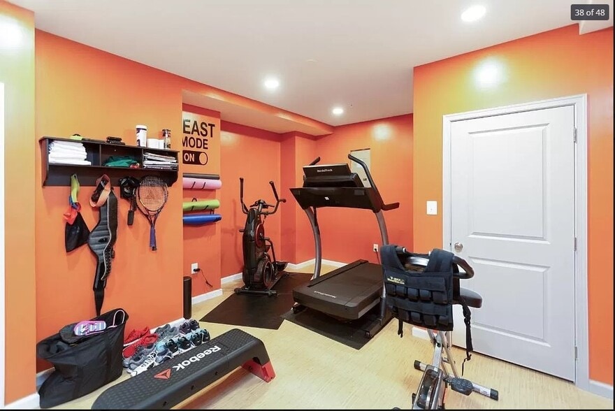 Building Photo - 11004 Fillys Ford Xing