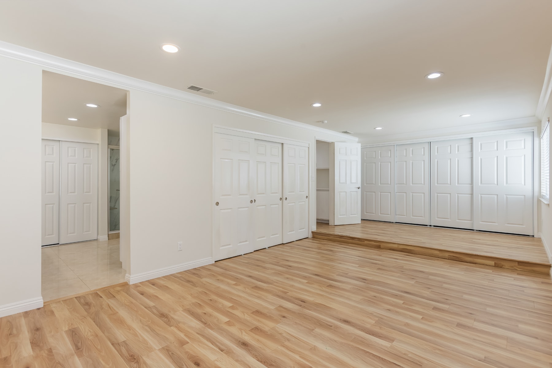 Building Photo - 10227 S Autumn Leaf Cir