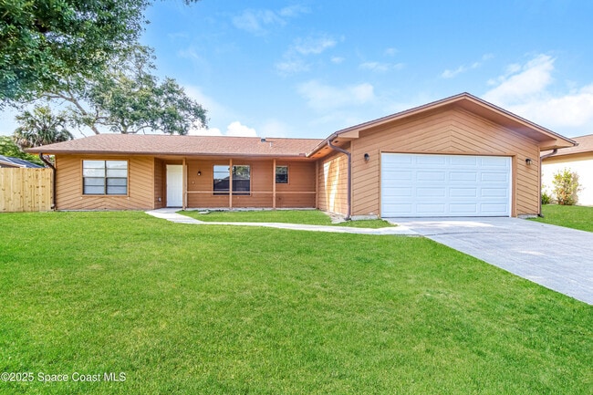 Building Photo - 1711 Barker St NE