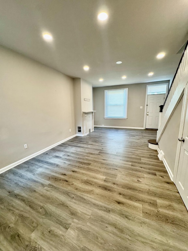 Building Photo - 4506 N Mole St