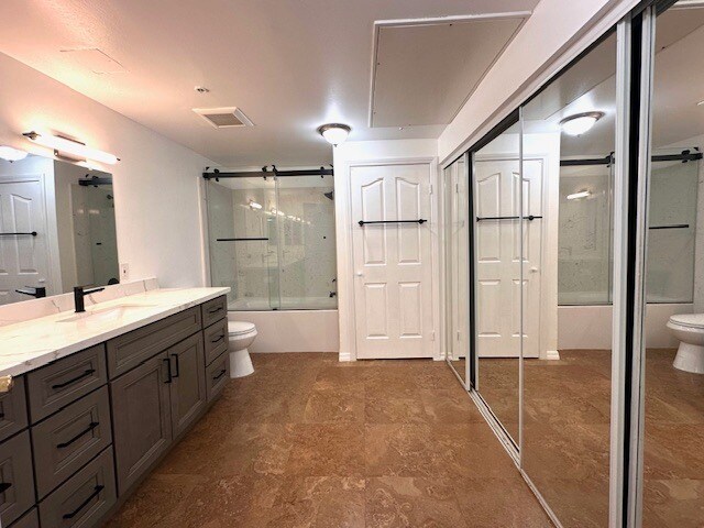 Building Photo - 4750 Templeton St