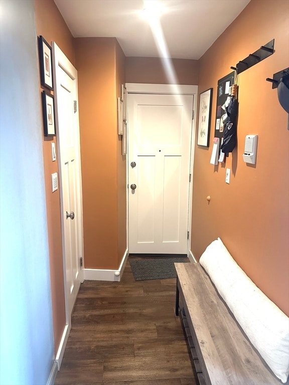 Building Photo - 10 Henchman St