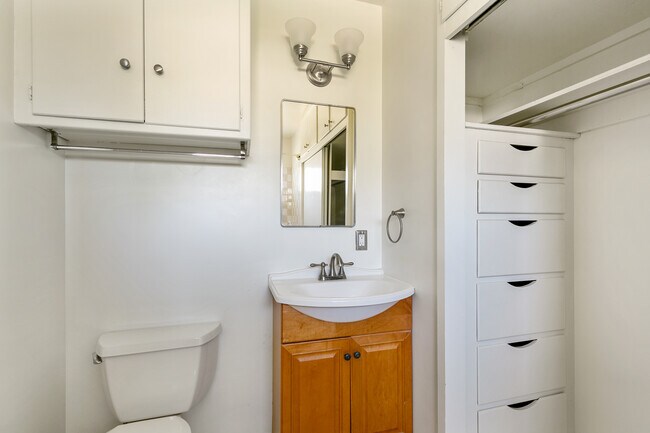 Bathroom #2 - 738 Santa Barbara St