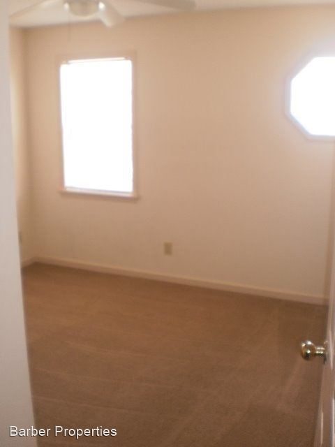 Building Photo - 3 br, 2.5 bath House - 208 Park Place