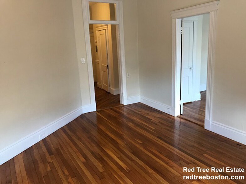 Building Photo - 1350 Commonwealth Ave