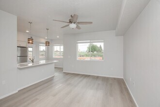 Building Photo - Fall in Love With This Cutie 2 Bedroom!