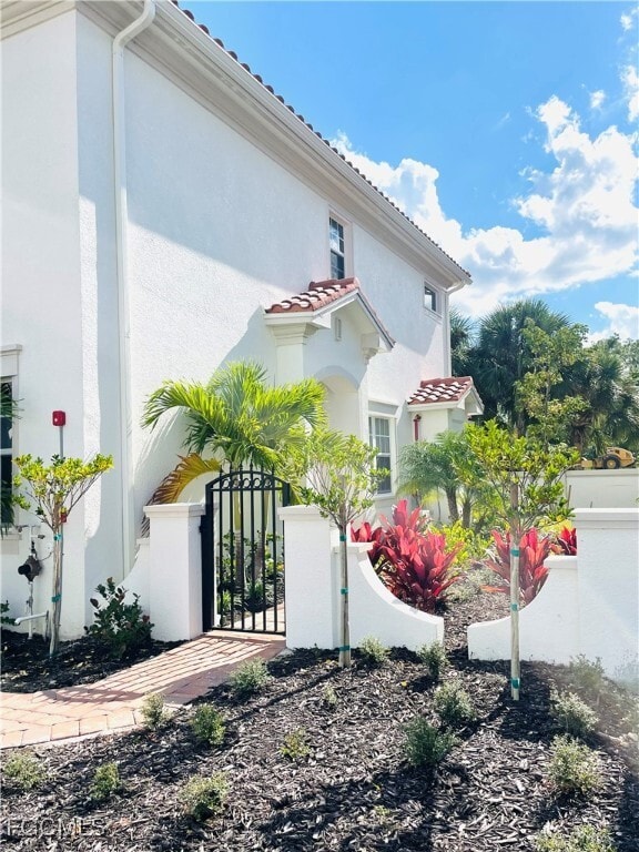 Building Photo - 7078 Venice Way