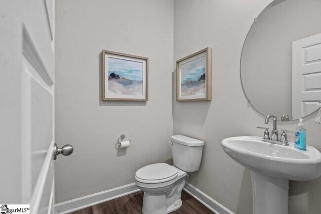 Building Photo - 807 Brockman McClimon Rd