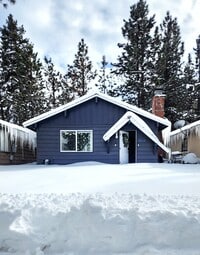 Building Photo - 2108 4th Ln