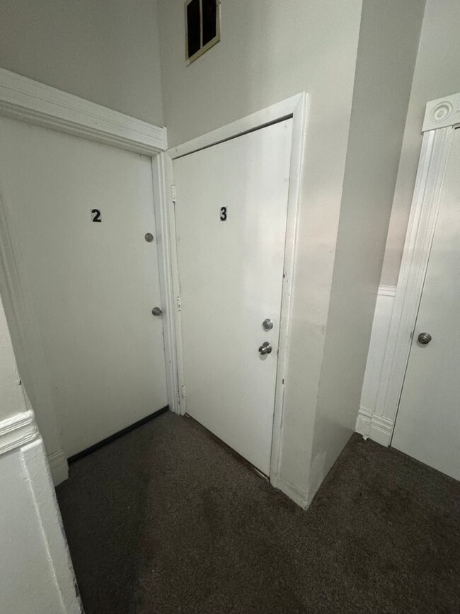 Building Photo - 508 Chestnut St