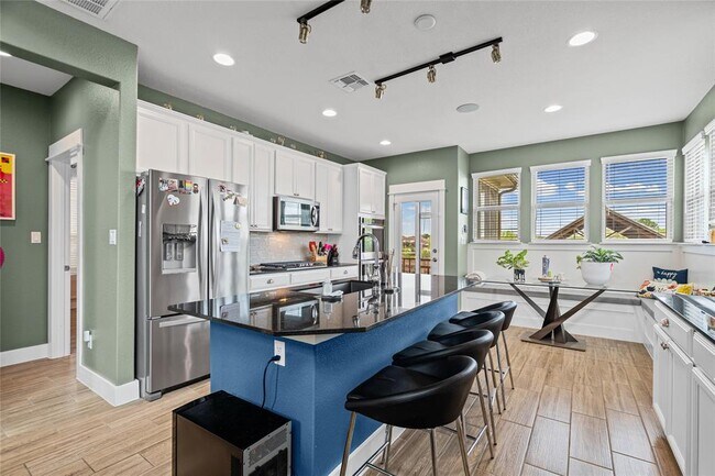 Building Photo - 3202 Betony St