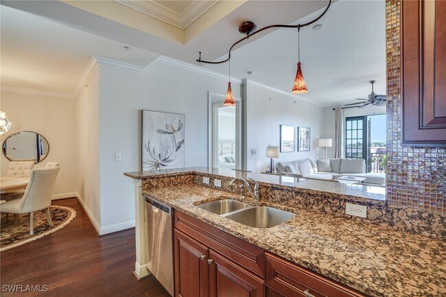 Building Photo - 23161 Fashion Dr