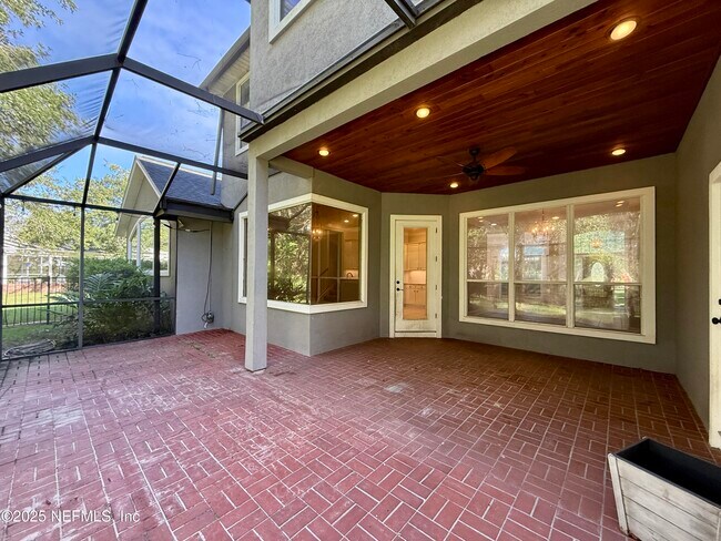 Building Photo - 2192 Salt Myrtle Ln