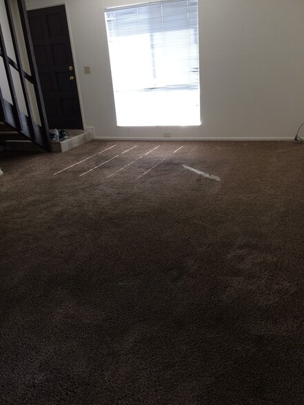 Living Room - 1355 Bond St