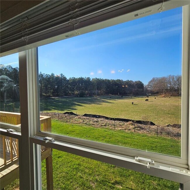 Building Photo - 201 Damascus Rd