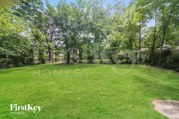 Building Photo - 4307 Kimball Ave
