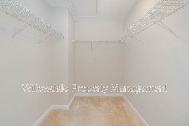 Building Photo - 8002 Reedybrook Crossing