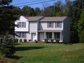 Building Photo - 116 Clarette Rd