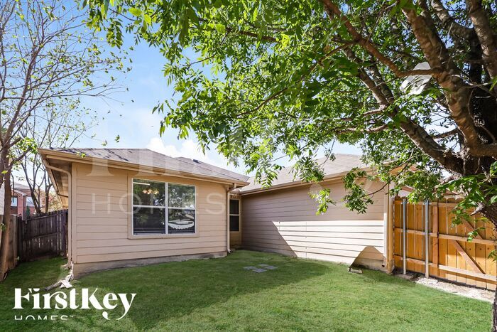 Building Photo - 137 Bushel Ln