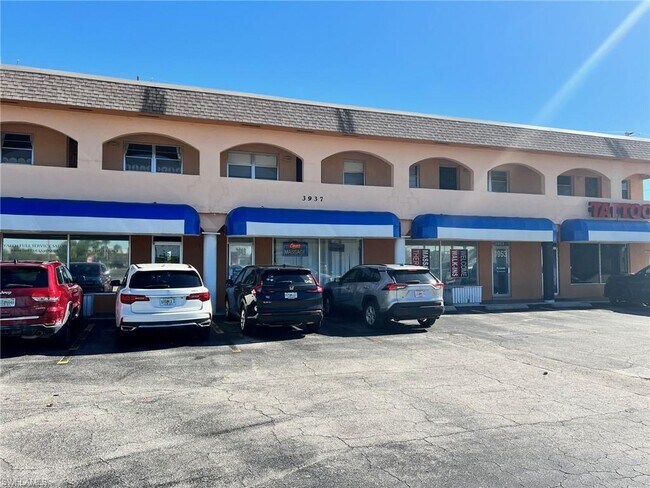 Primary Photo - 3937 Broadway Ave