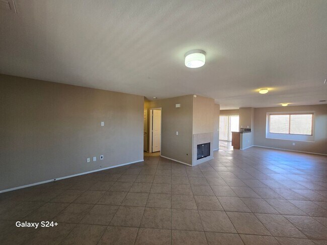 Building Photo - Must See Beautiful Home! COMING SOON!!!