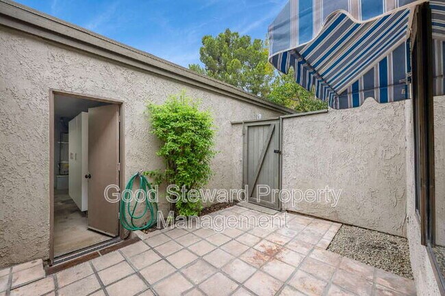 Building Photo - 4900 4900 E Chapman Ave