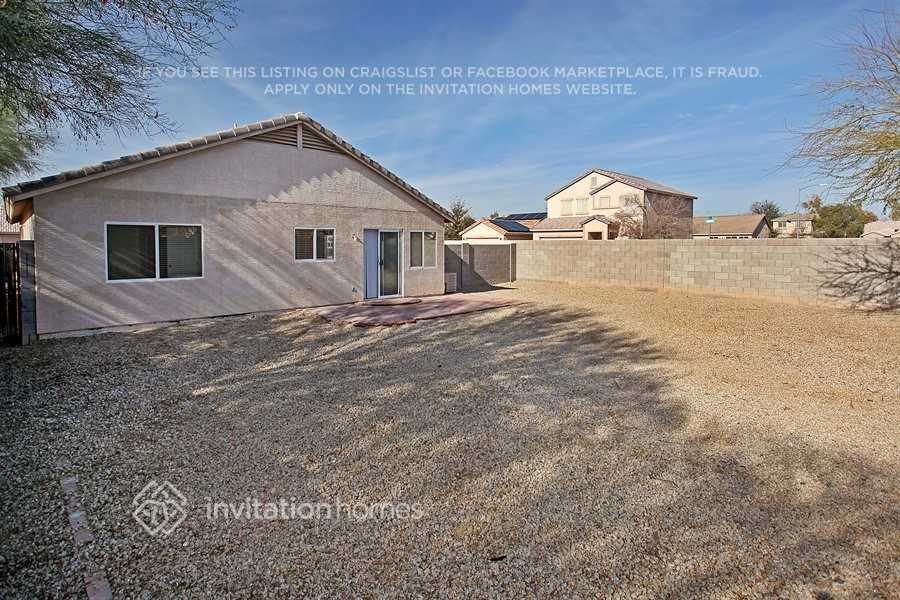 Building Photo - 3463 S 162nd Ave