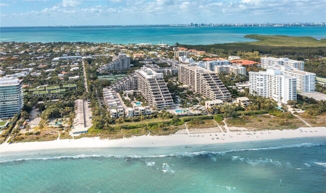 Building Photo - 251 Crandon Blvd