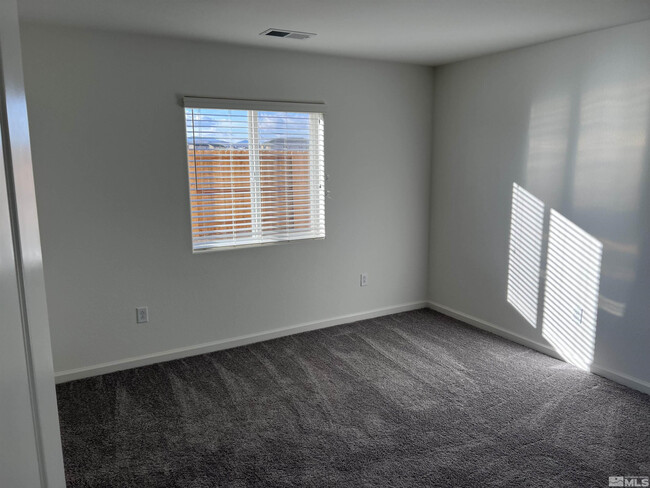 Building Photo - 9255 Logan Creek Rd