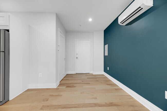 Building Photo - 3101 Sherman Ave NW