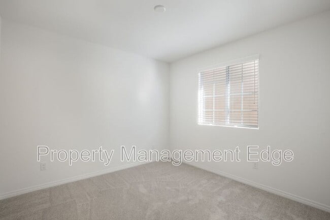 Building Photo - 36644 Desert Tortoise Rd