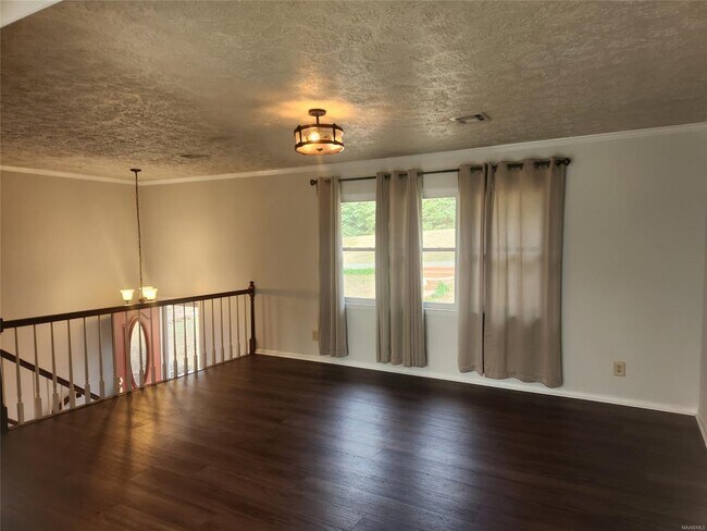 Building Photo - 3706 Jasmine Hill Rd