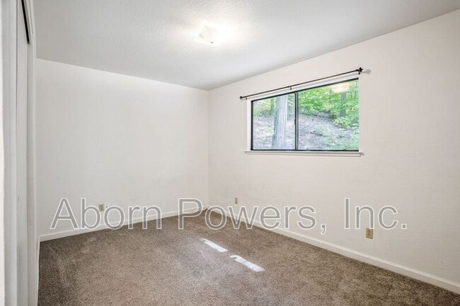 Building Photo - 6290 Topaz Dr