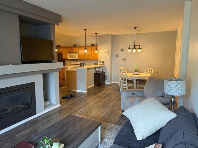 Building Photo - 3751 Hazel Trail