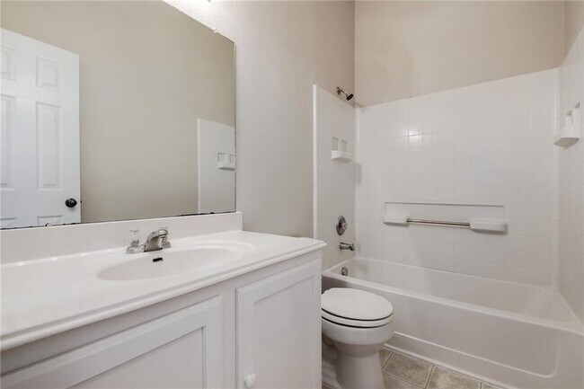 Building Photo - 1608 Bush Coat Ln