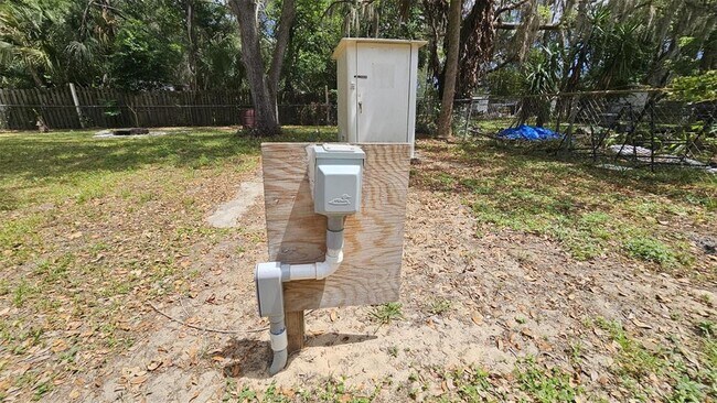 Building Photo - 36850 Haynes Rd