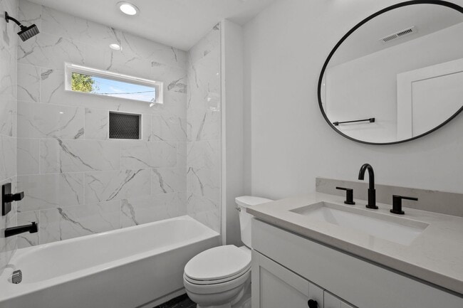 Building Photo - New Construction in Trinity Park near Duke - 2 Bed, 2 Bath, Stunning! - Pet Friendly