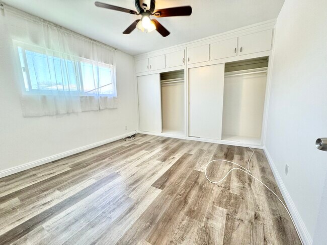 Building Photo - 1320 Ridgeley Dr