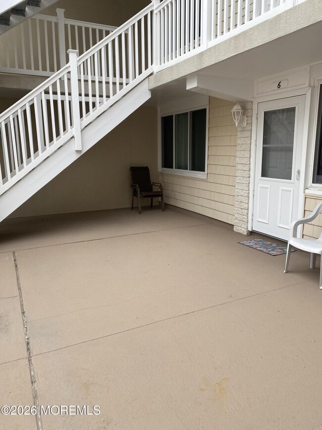 Building Photo - 1501 Boulevard