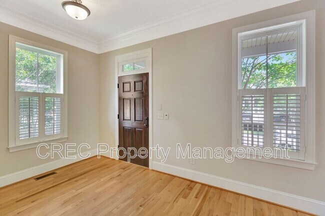 Building Photo - 1705 Doldridge St
